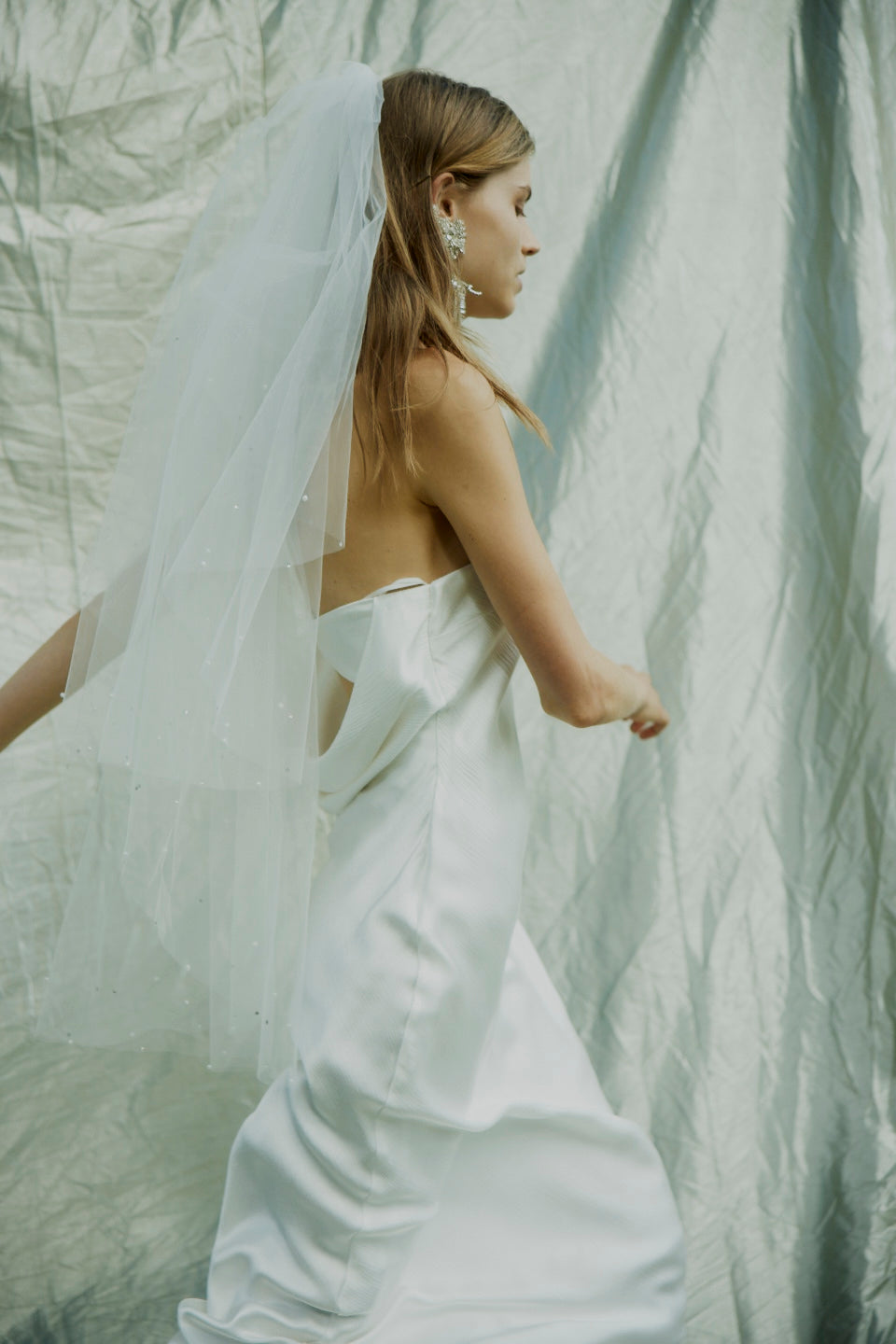Chloe Veil