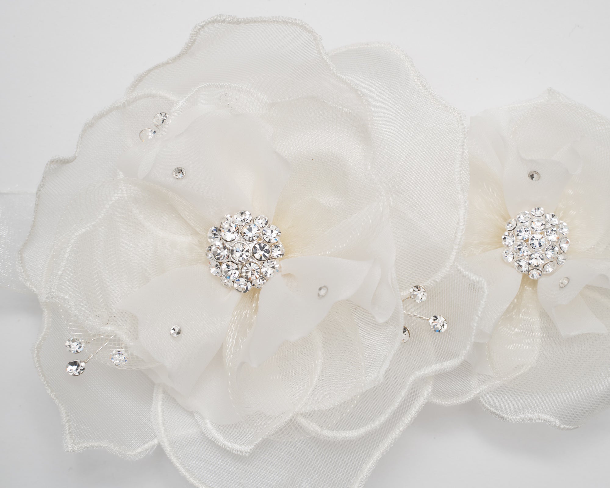 ivory knot-wedding accessories-bridal belt-faye-floral