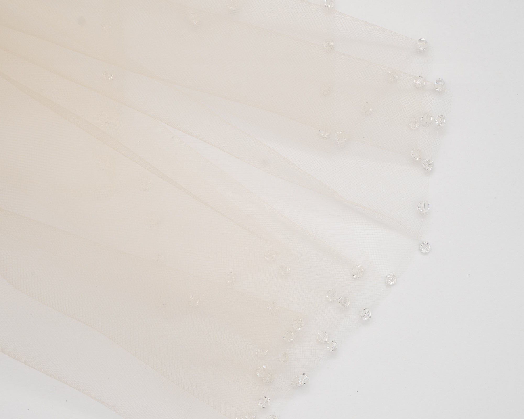 ivory knot-bridal accessories-wedding veils-amy
