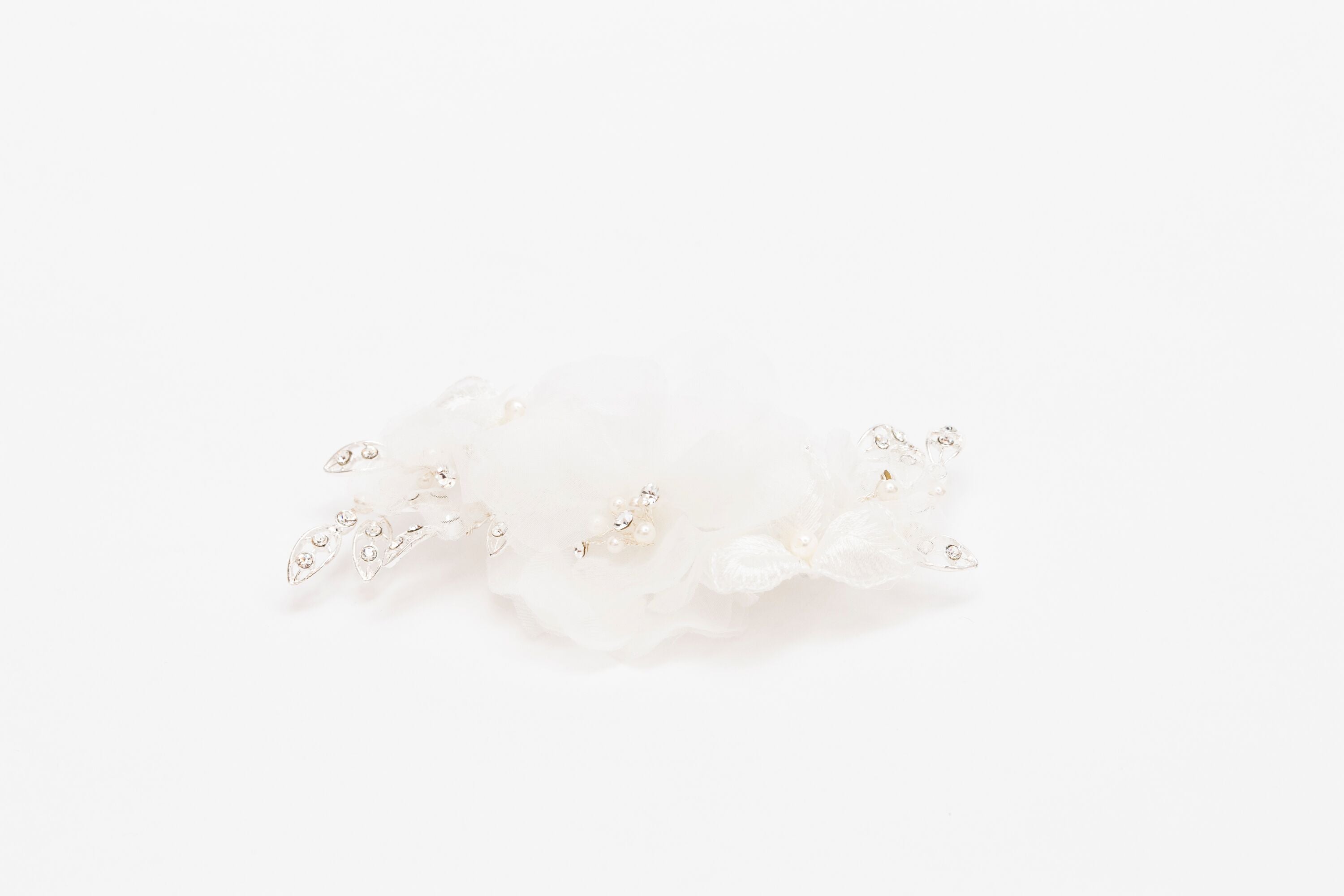 ivory knot-wedding hair clip-brianna-floral-organza