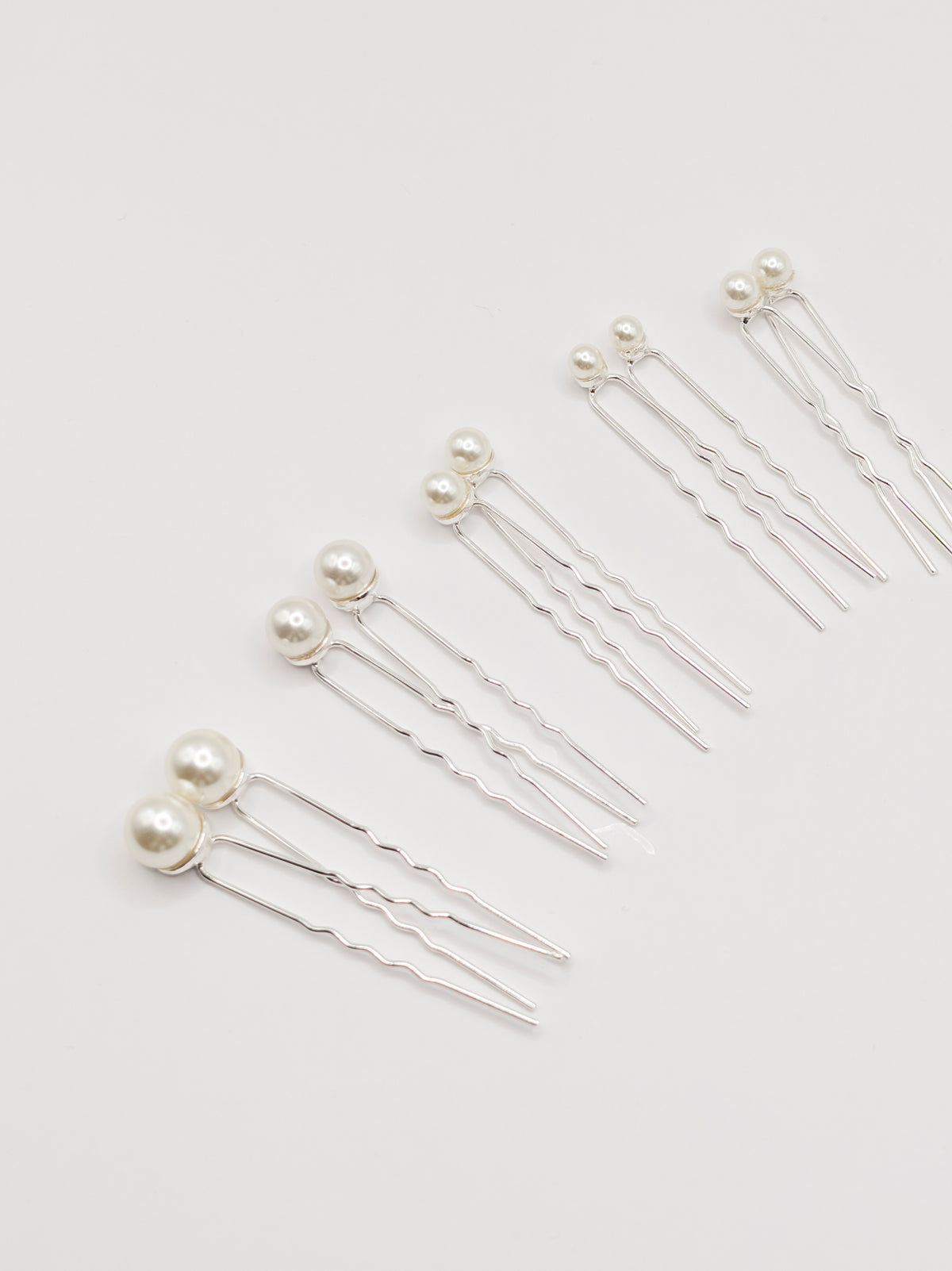 Aria Pearl Hair Pins