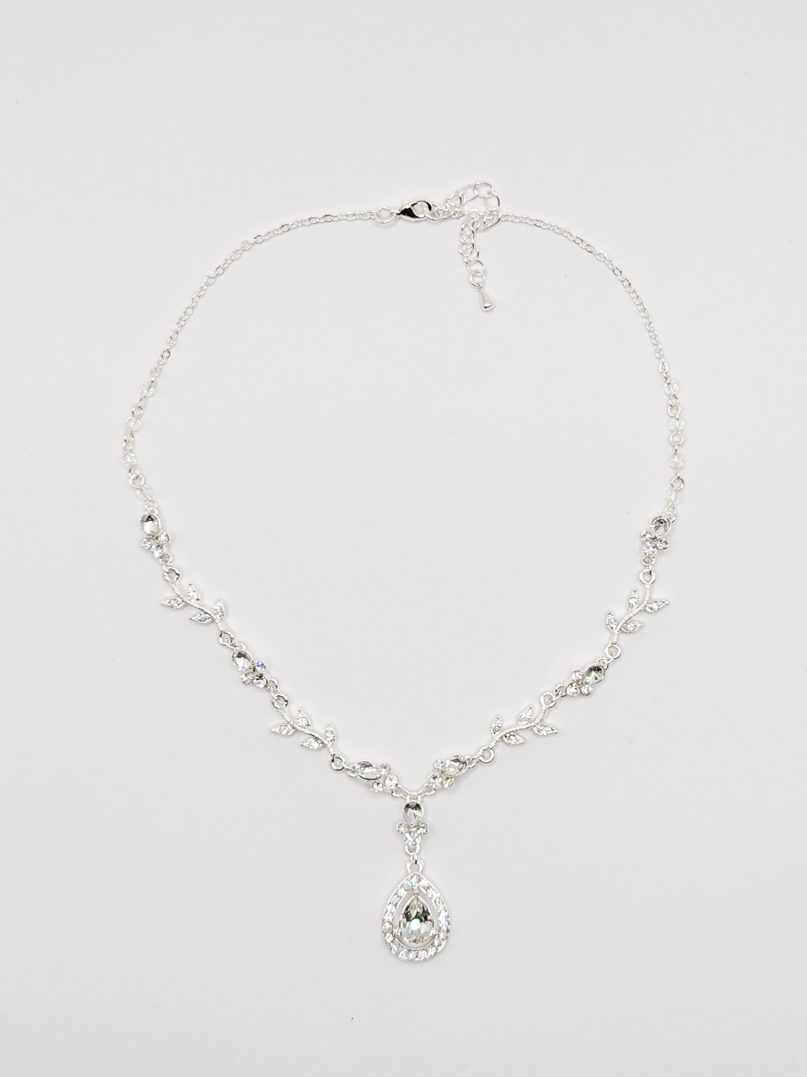 Lula Necklace & Earring Set