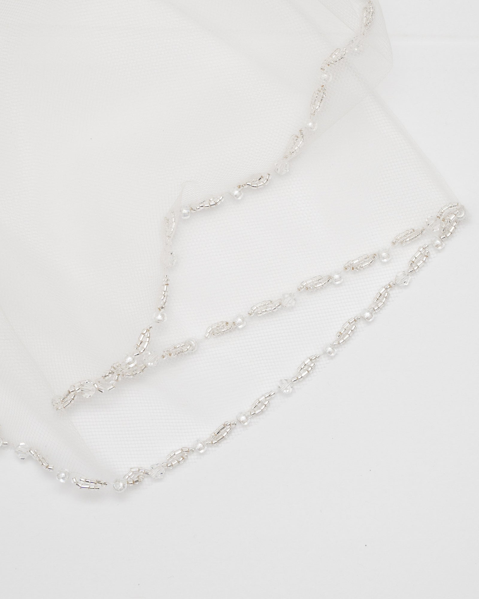 ivory knot-wedding accessories-bridal veil-gigi
