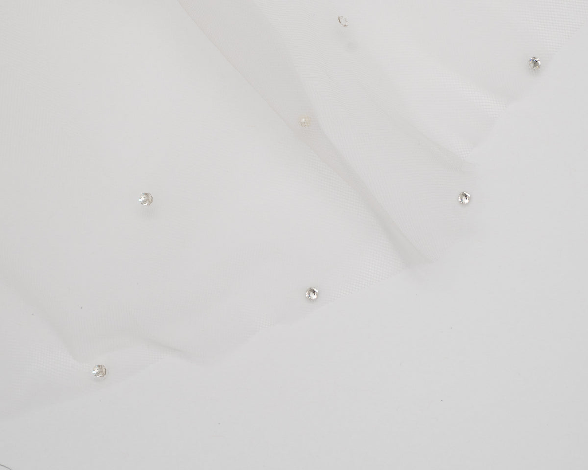 ivory knot-wedding accessories-bridal veils-chloe