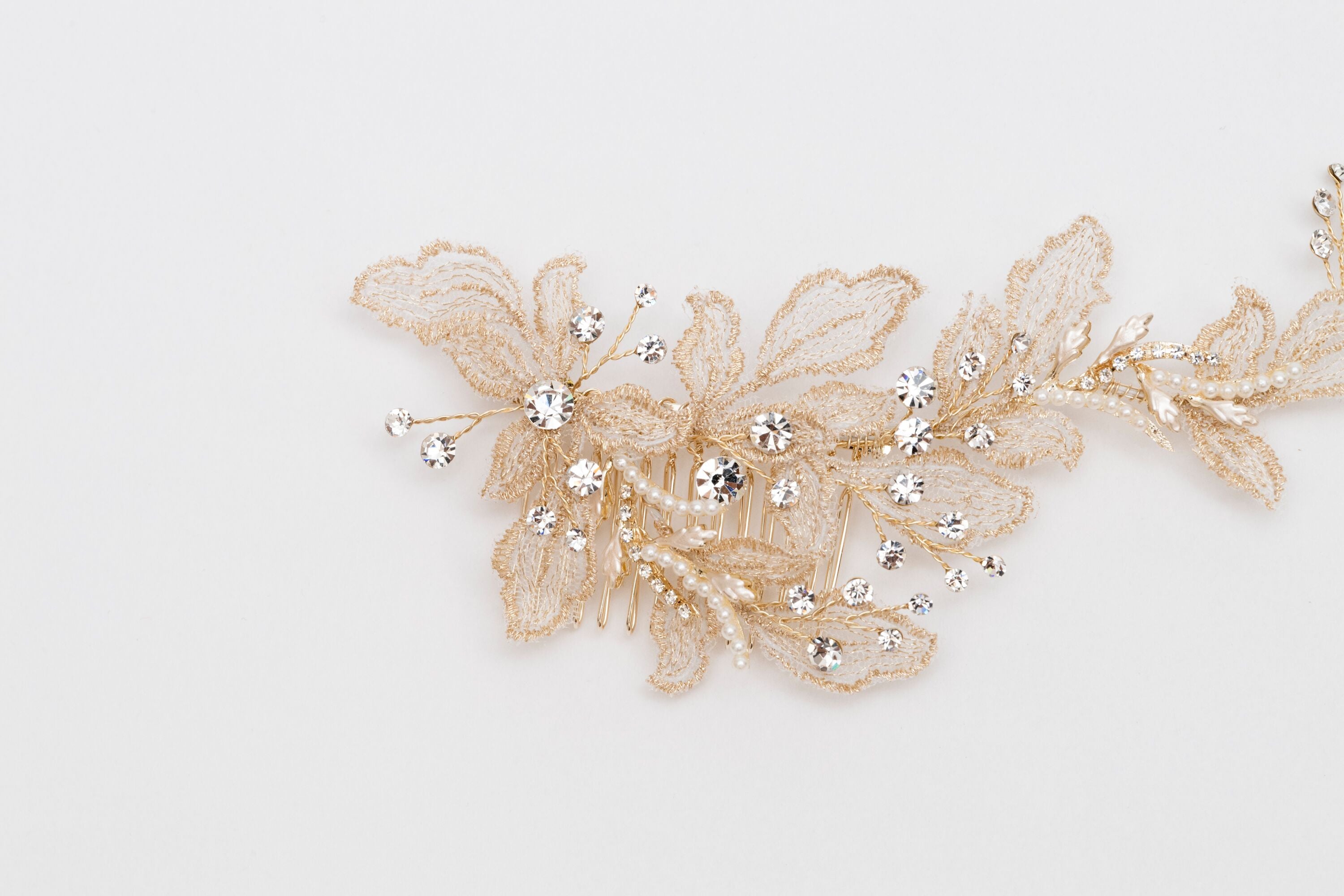 ivory knot-wedding hair combs-coco-gold